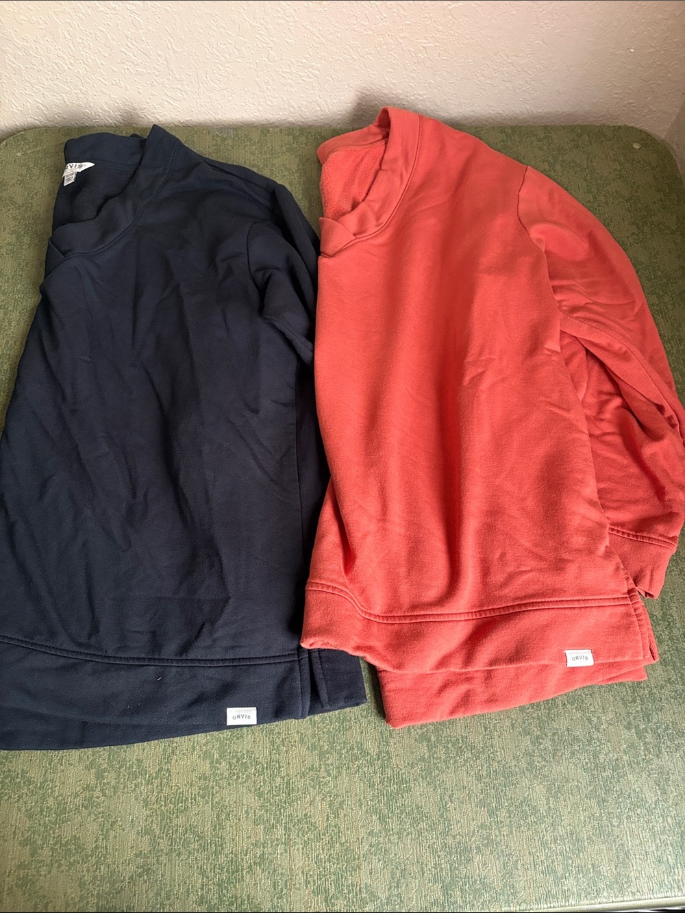 Orvis Women's Navy & Coral Crewneck Pullovers